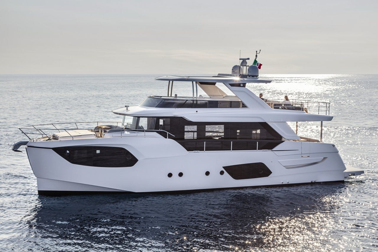 Book Navetta 68 Luxury motor yacht for bareboat charter in Marina di Varazze, Liguria, Italy with TripYacht!, picture 6