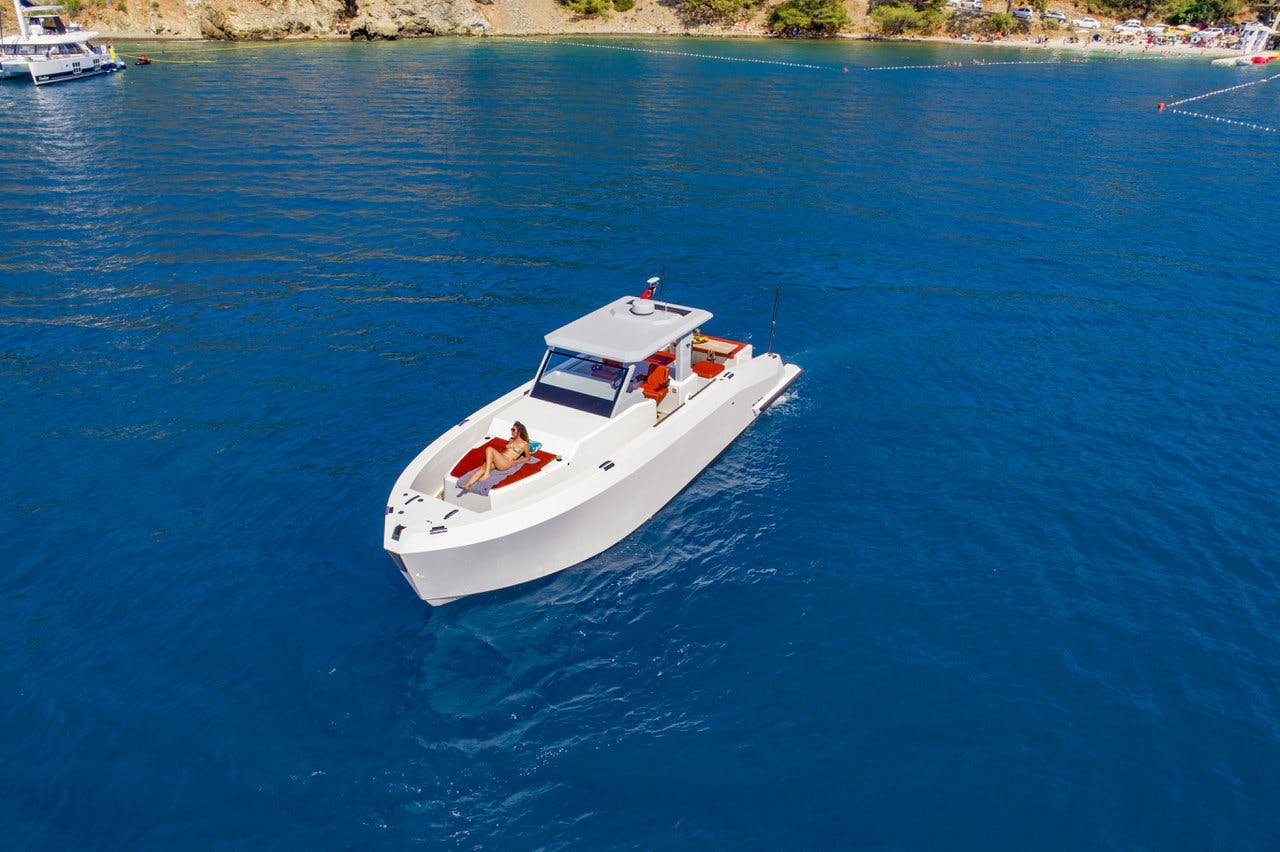 Book Mazu 42 WA Motor yacht for bareboat charter in Göcek/D-Marin, Aegean, Turkey with TripYacht!, picture 6