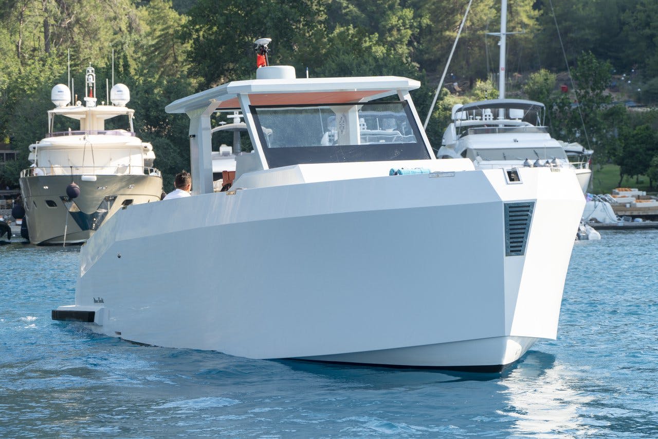 Book Mazu 42 WA Motor yacht for bareboat charter in Göcek/D-Marin, Aegean, Turkey with TripYacht!, picture 9