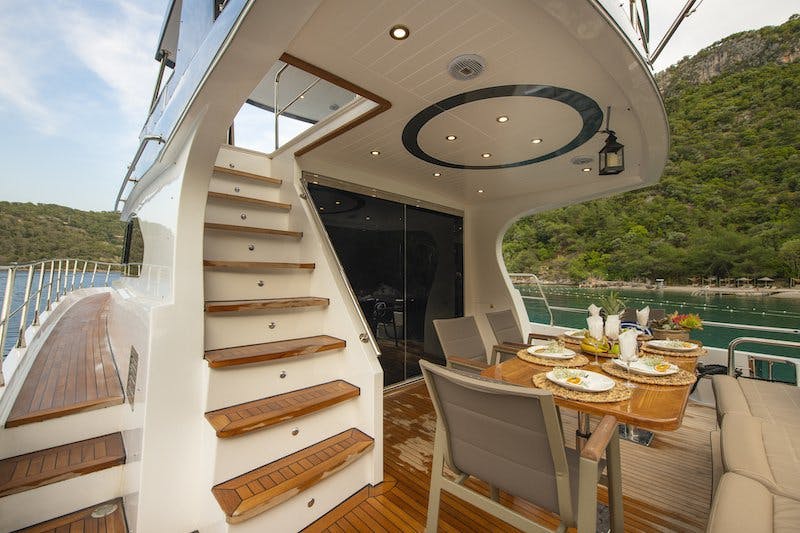Book Golden blue Motor yacht for bareboat charter in Fethiye, Aegean, Turkey with TripYacht!, picture 11