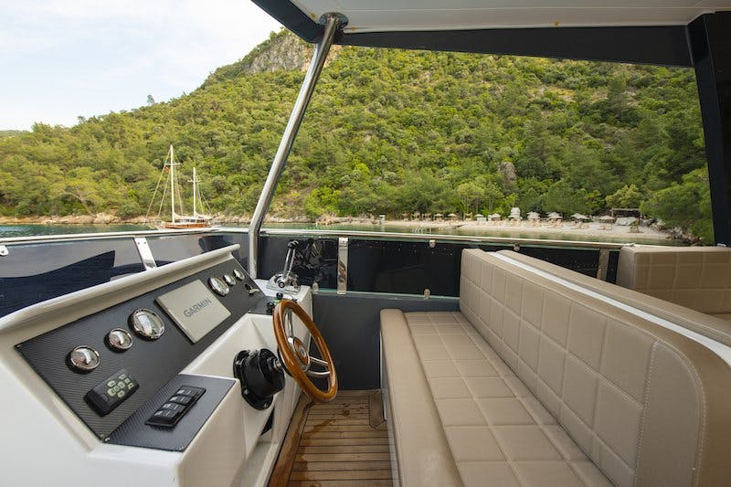 Book Golden blue Motor yacht for bareboat charter in Fethiye, Aegean, Turkey with TripYacht!, picture 9