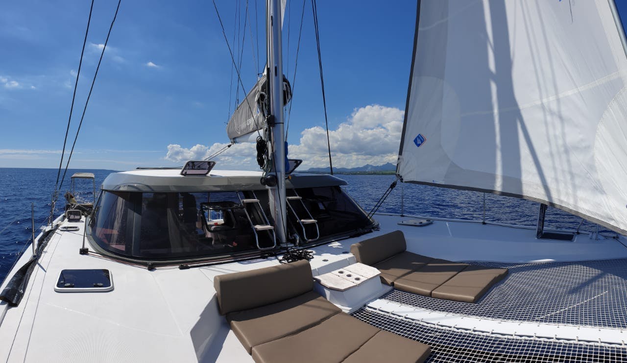 Book Nautitech 40 Open - 4 cab. Catamaran for bareboat charter in La Balise Marina, Mauritius, Mauritius with TripYacht!, picture 7