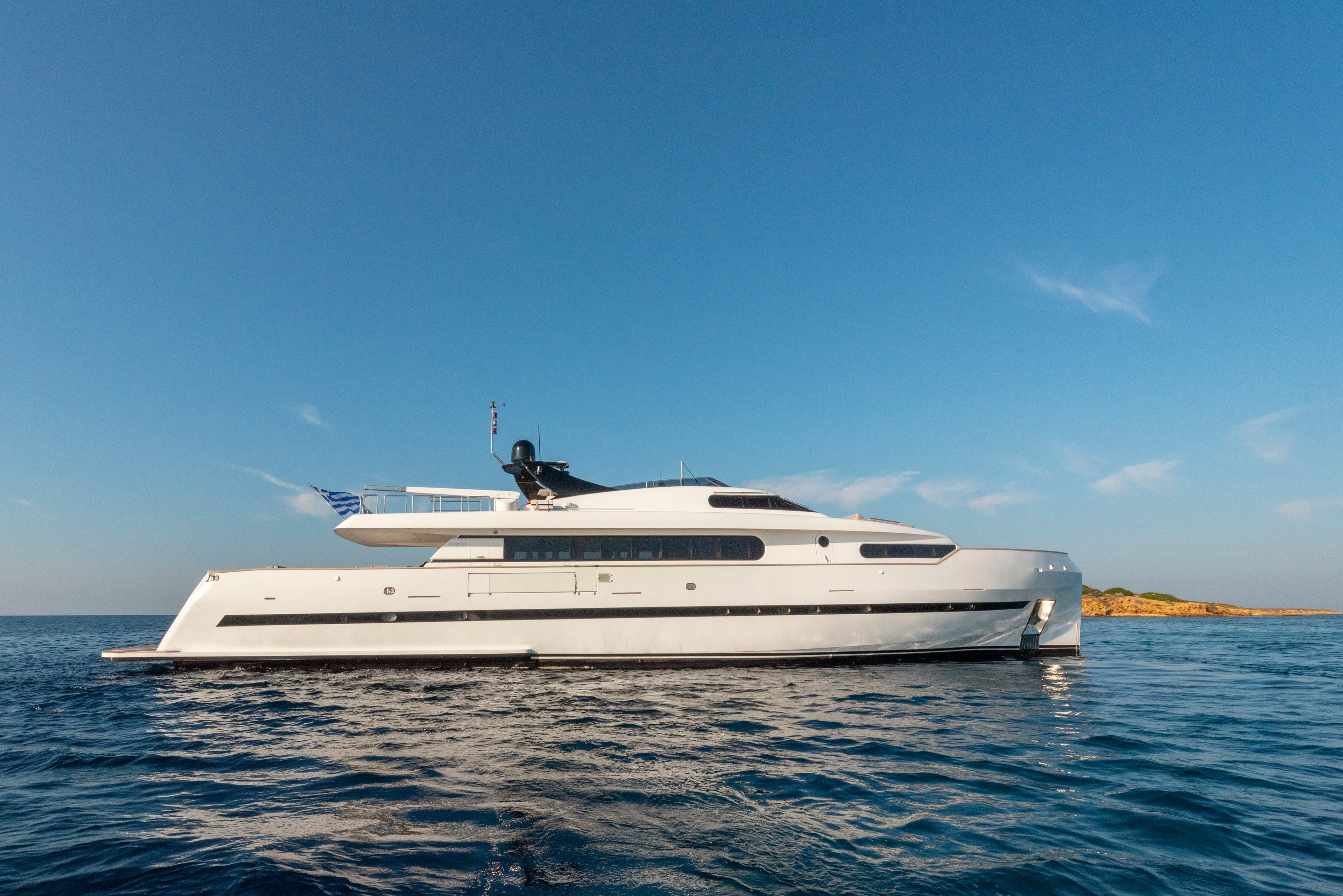 Bugari 100 - 5 + 2 cab. - Project Steel, picture 34