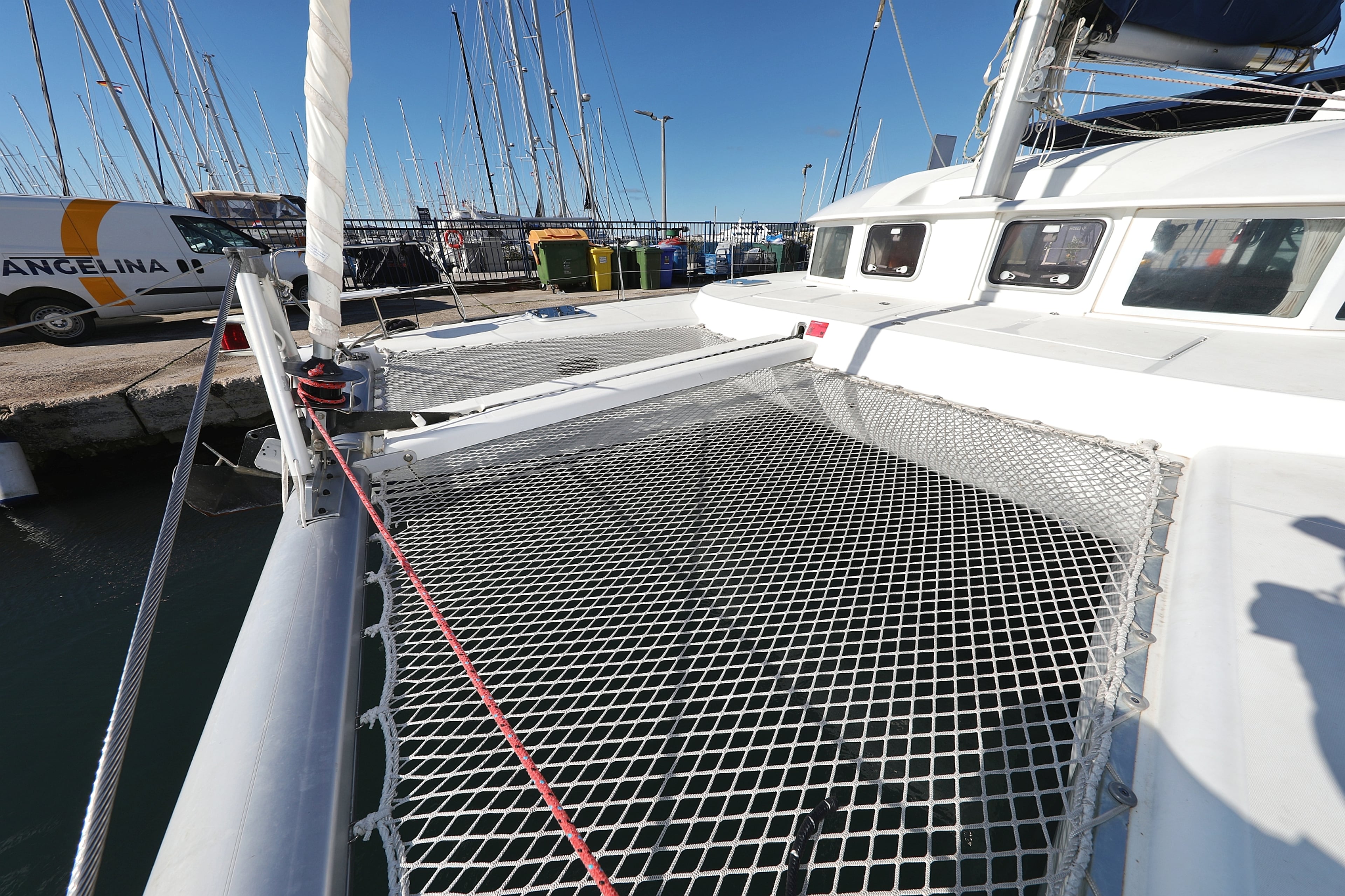 Lagoon 380 S2 - 4 + 2 cab. - Love Song, picture 11