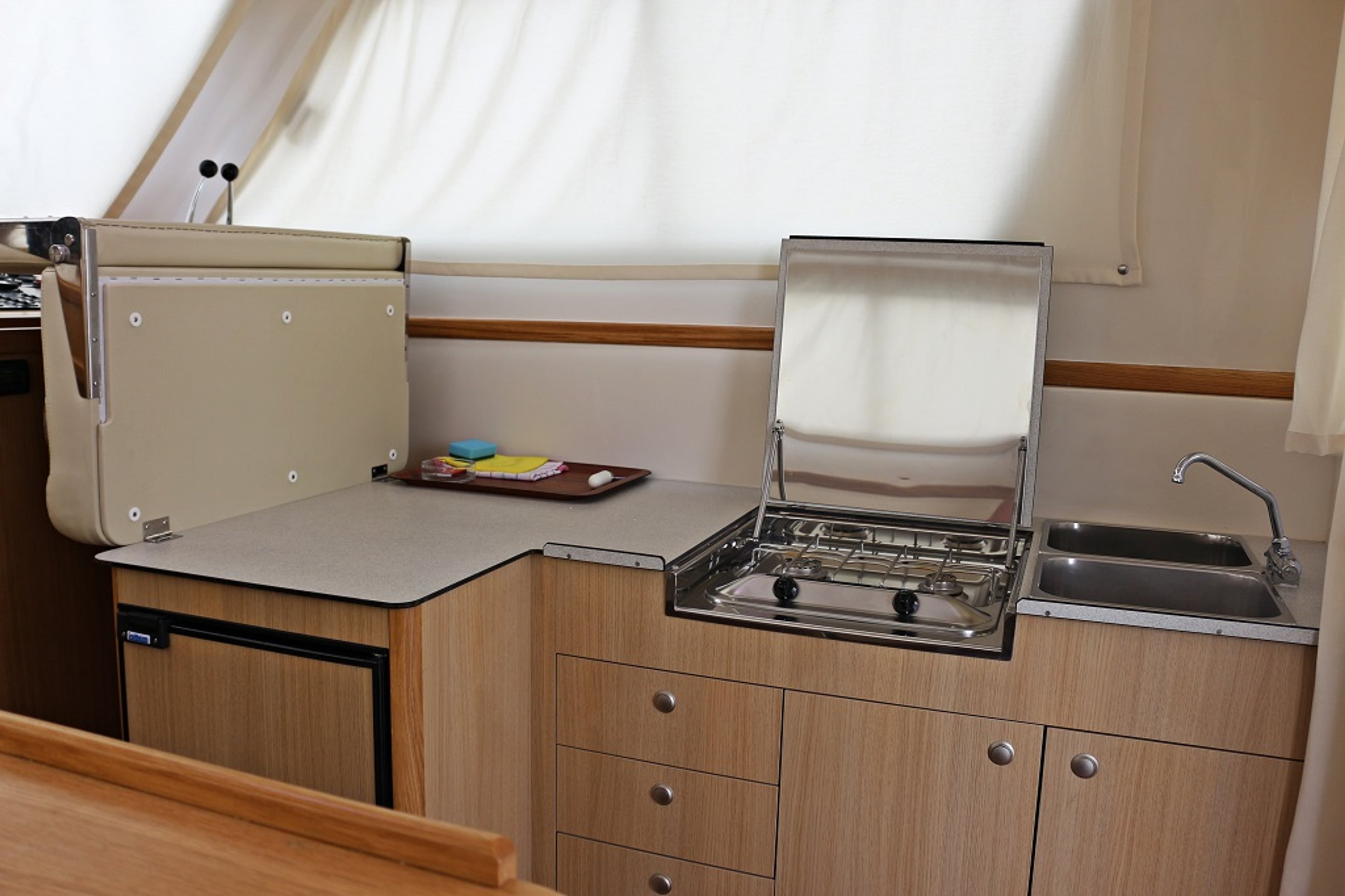 Adria 1002 Vektor - Jedva, picture 8