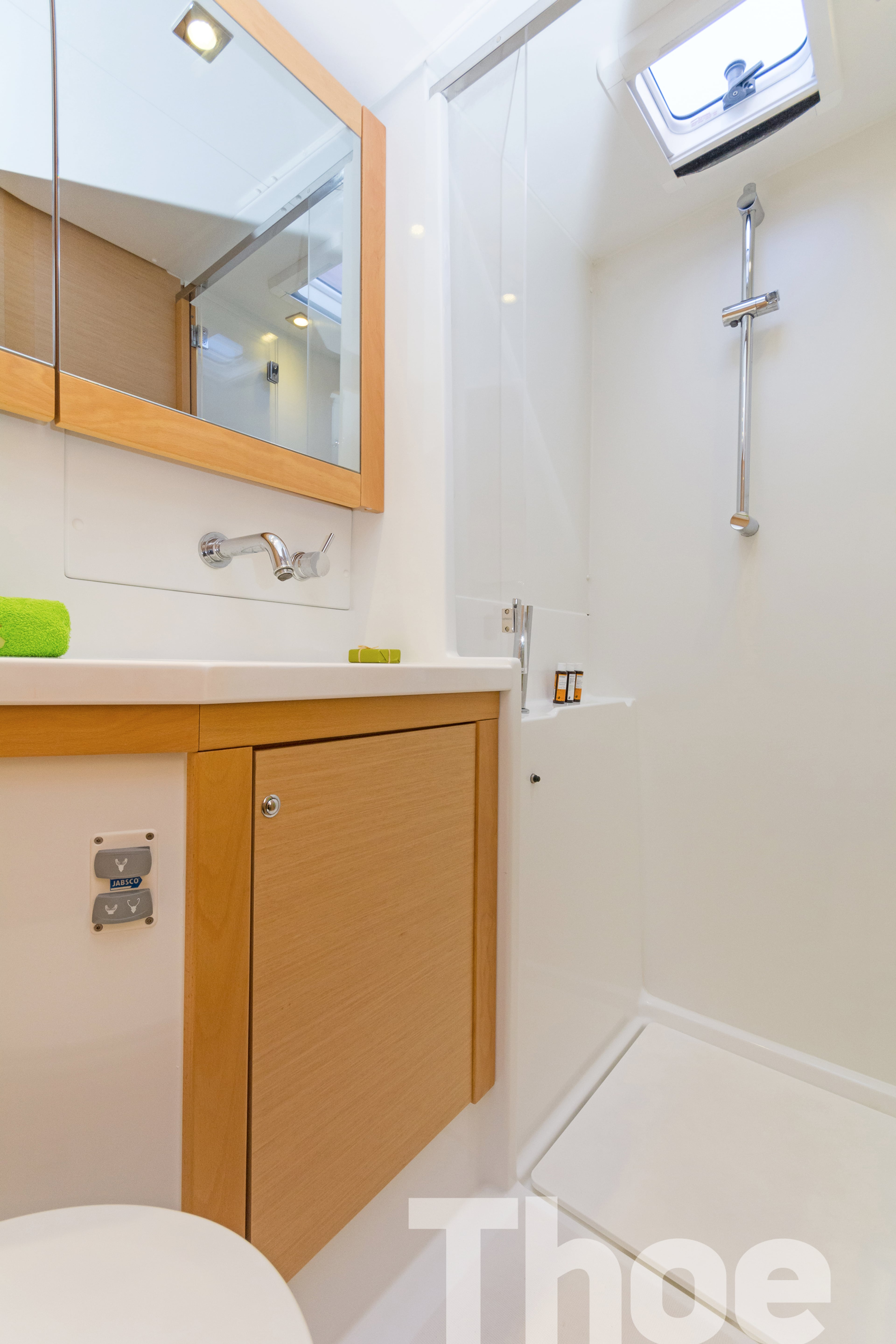 Lagoon 450 - 4 + 2 cab. - Thoe, picture 10