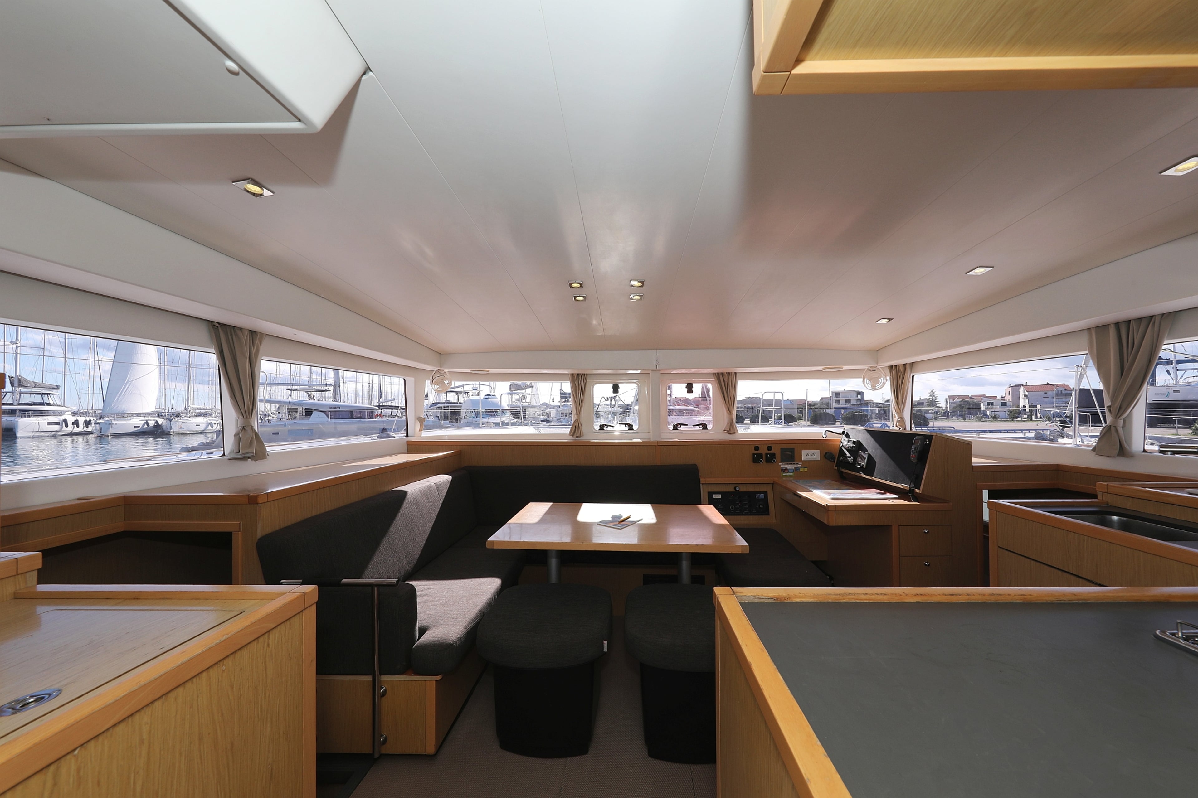 Lagoon 400 S2 - 4 + 2 cab. - Maja V, picture 12