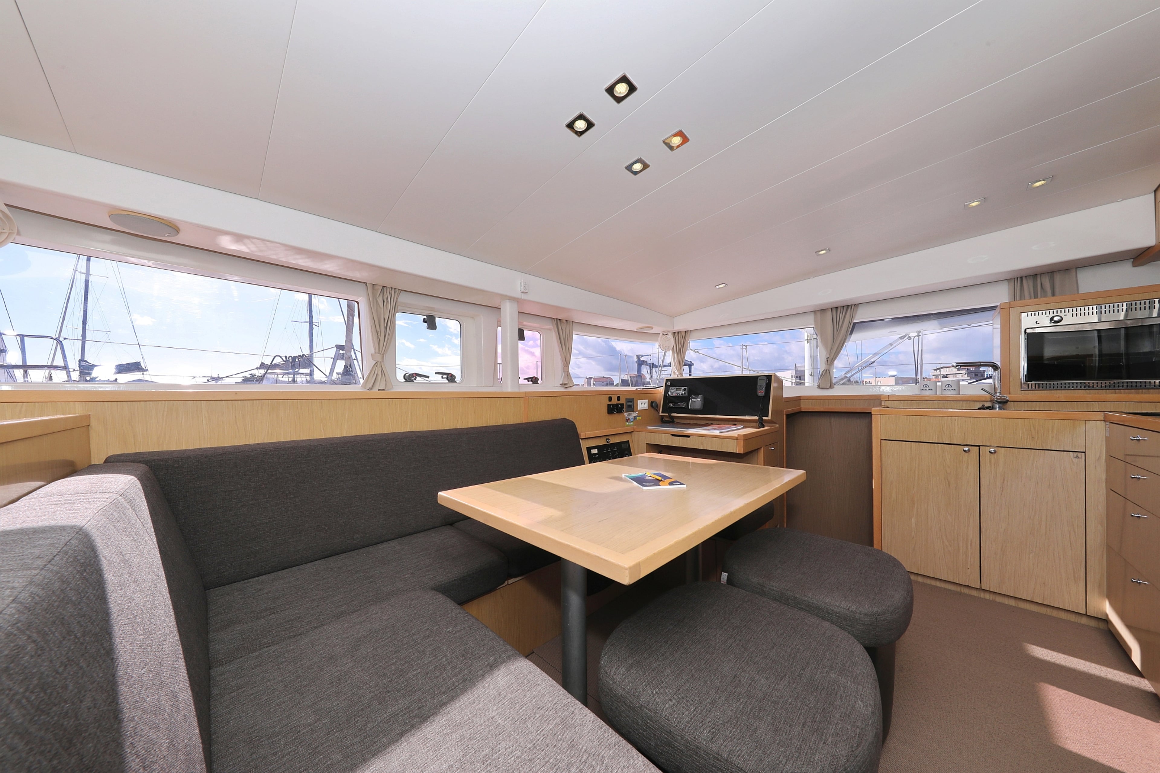 Lagoon 400 S2 - 4 + 2 cab. - Maja V, picture 15