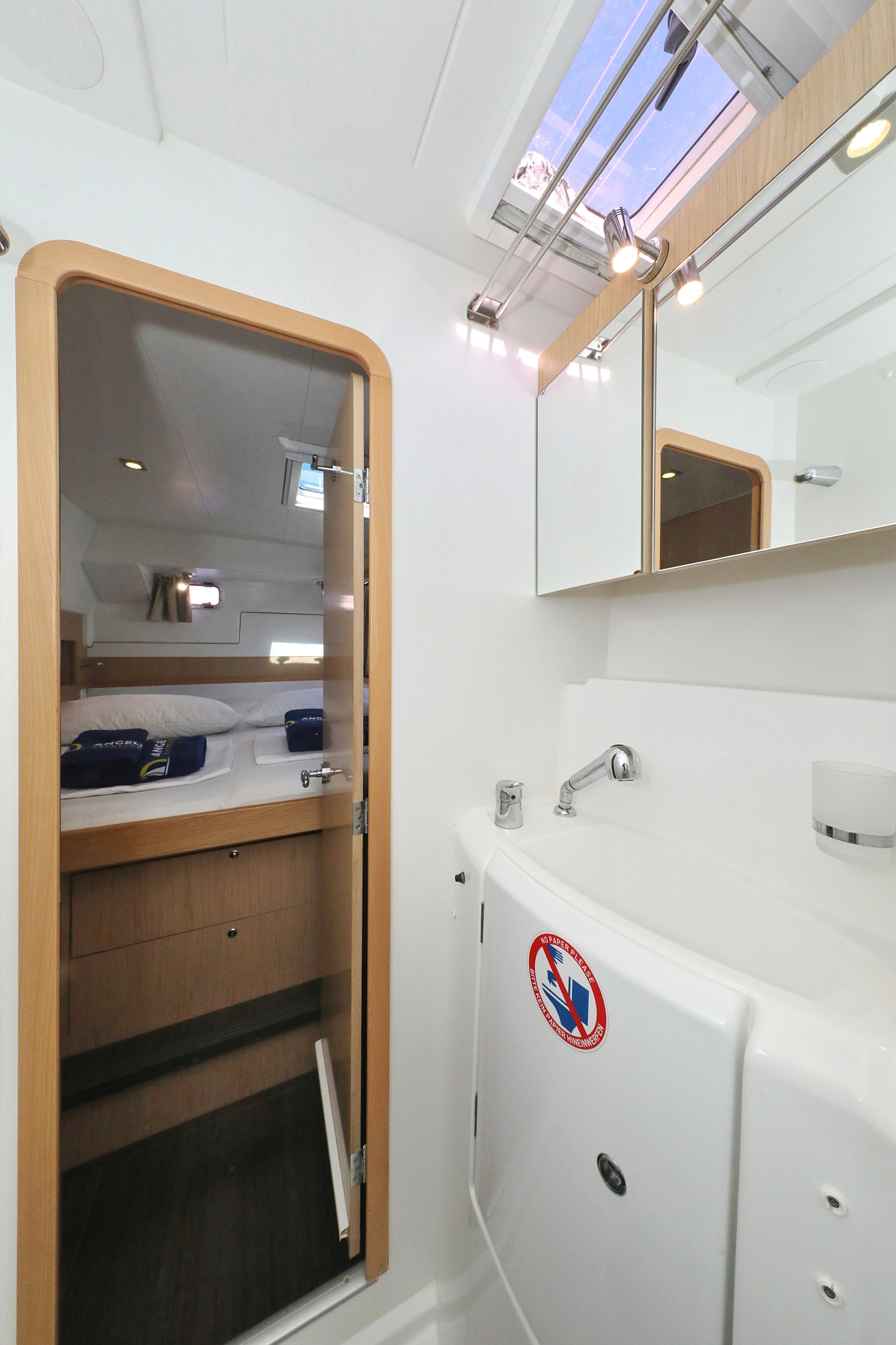 Lagoon 400 S2 - 4 + 2 cab. - Maja V, picture 32