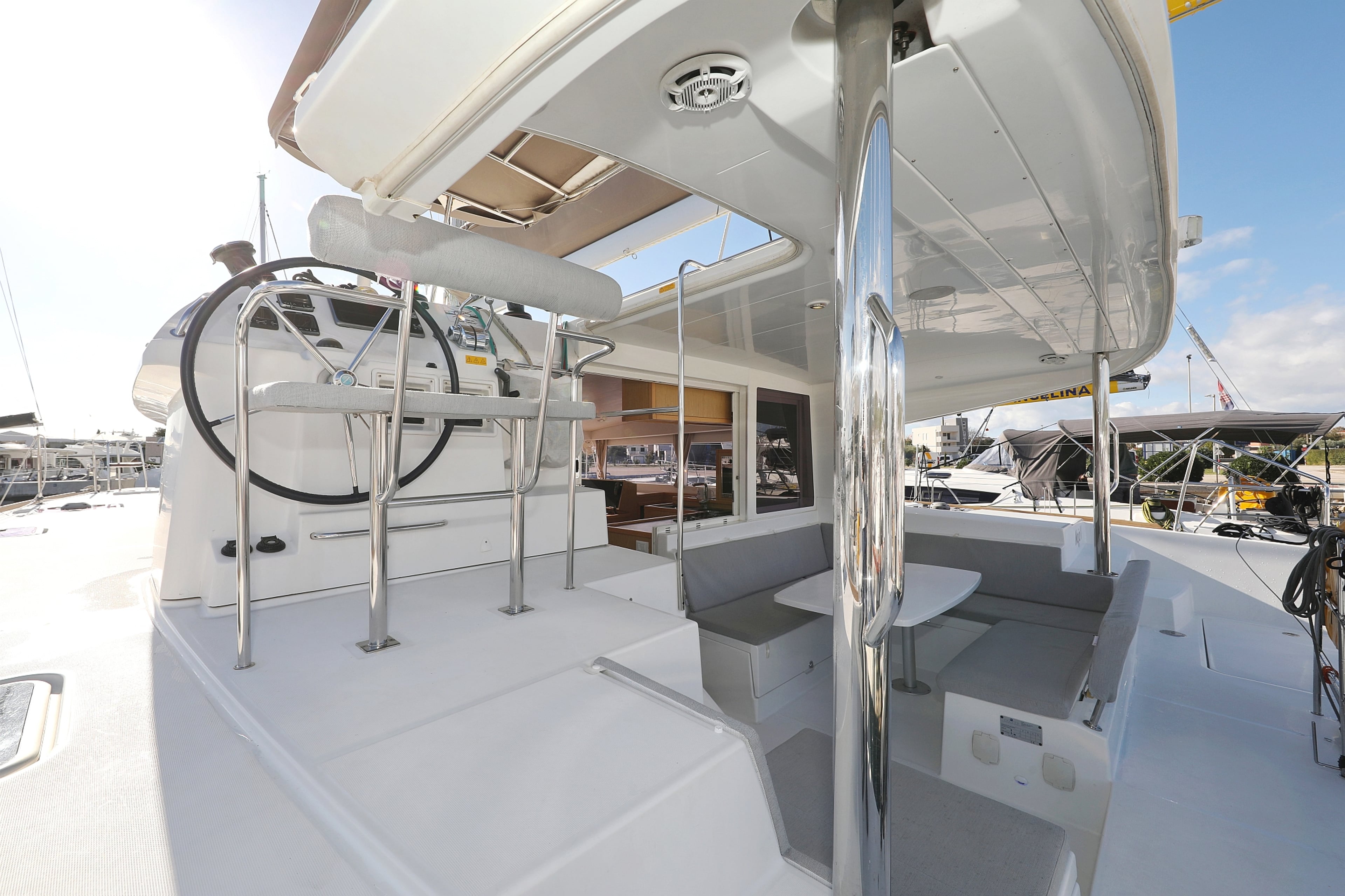 Lagoon 400 S2 - 4 + 2 cab. - Maja V, picture 4