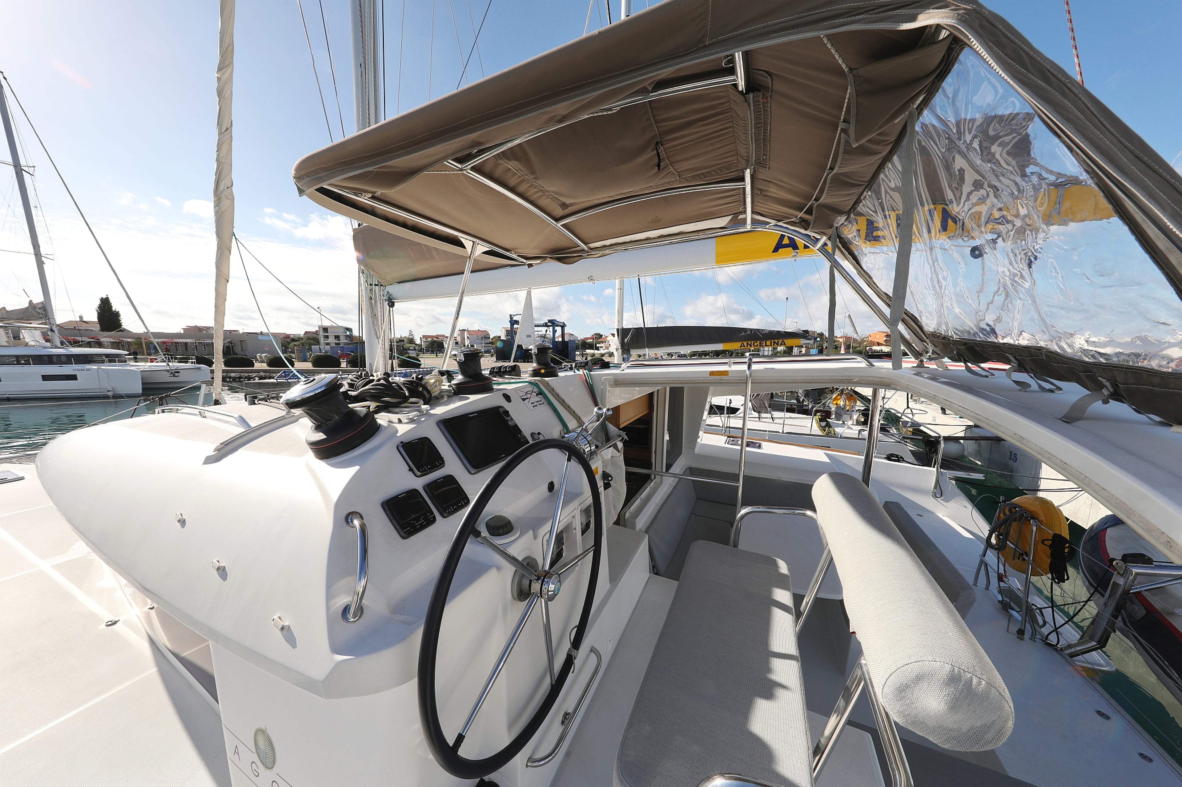 Lagoon 400 S2 - 4 + 2 cab. - Maja V, picture 9